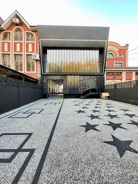 Продаётся отдельно стоящего здания на Чиланзаре в улица Мукими Ор Evos