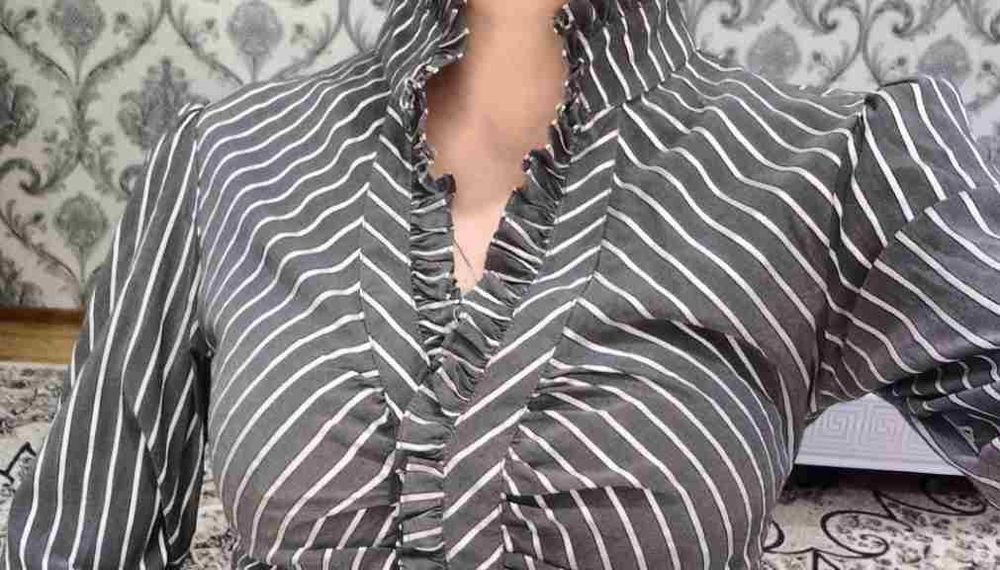 Kofta sotiladi brendoviy koʻp kiyilmagan