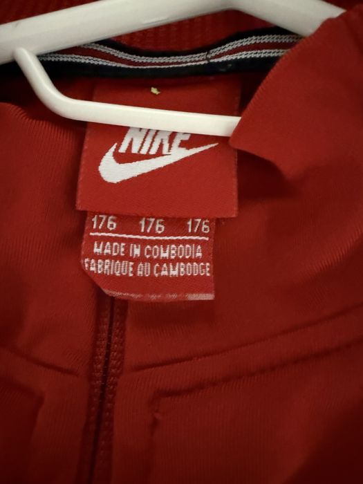 Суитшърт Nike PSG модел