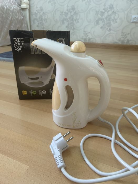 Паравой утюг продам