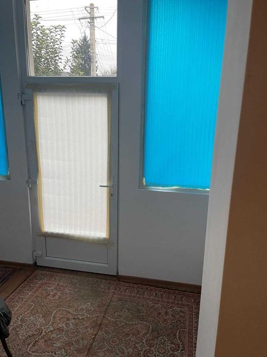 Ofer  chirie 3 camere cartierul 7 noiembrie(spital)
