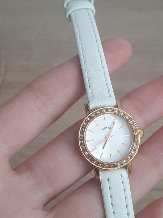 Ceas GUESS Mini Sunrise W0335L5 - Original, curea piele albă