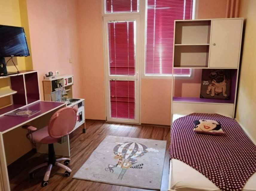 Тристаен апартамент в София-Люлин 4