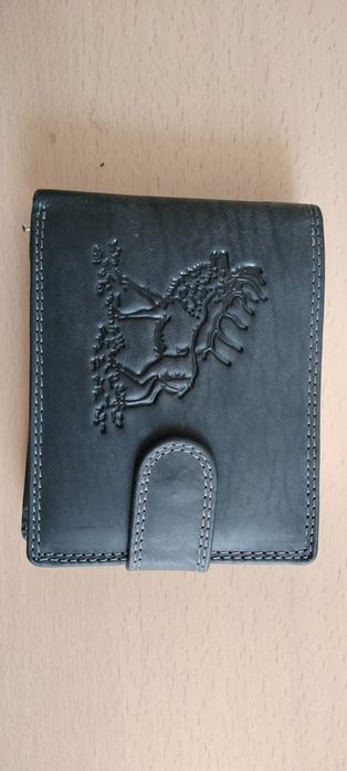 Vând portofel piele nou