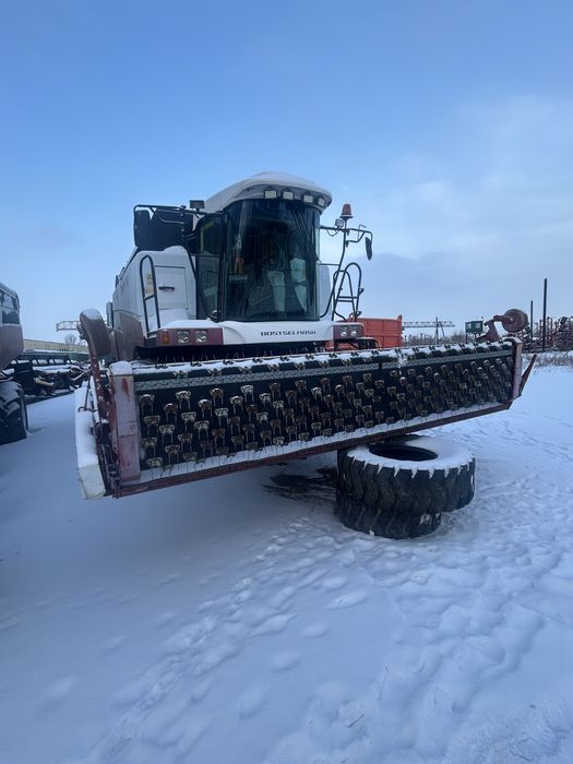 Комбайн Торум 750