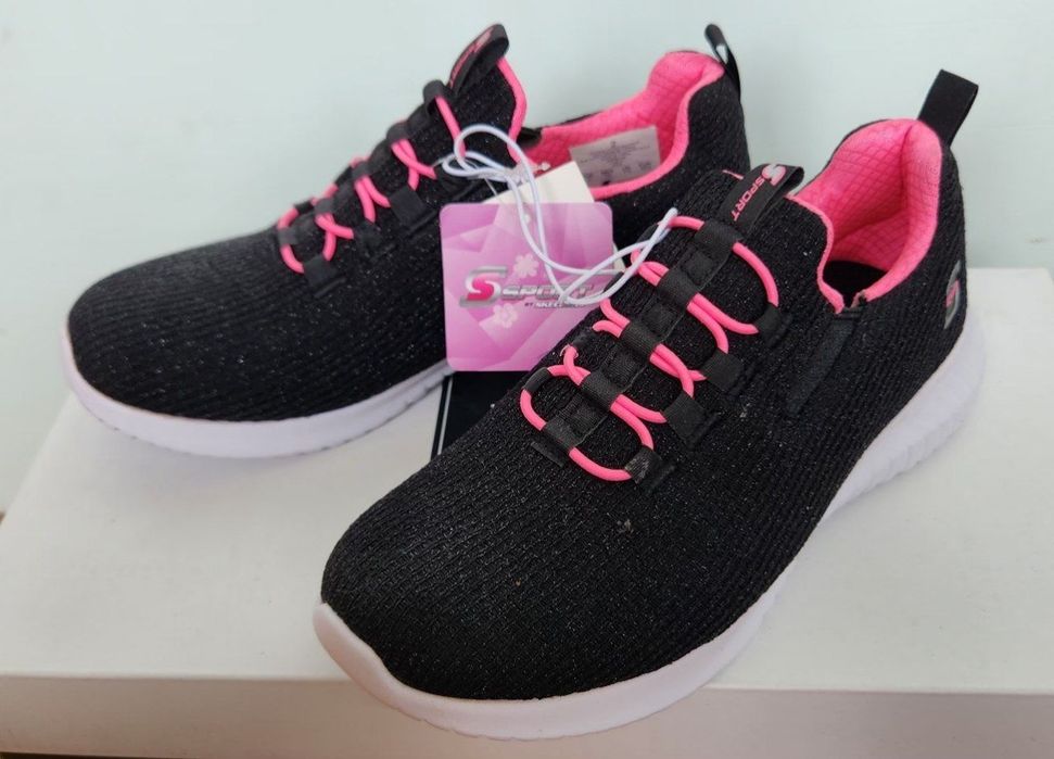 Кроссовки несколько фирменные из США