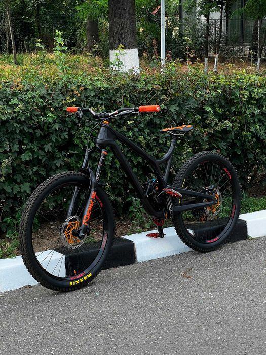Evil Insurgent Carbon 27.5