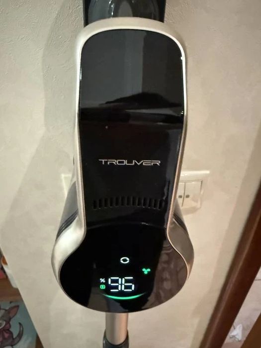 Вертикальный пылесос Dreame TROUVER J40 | Высшее качество