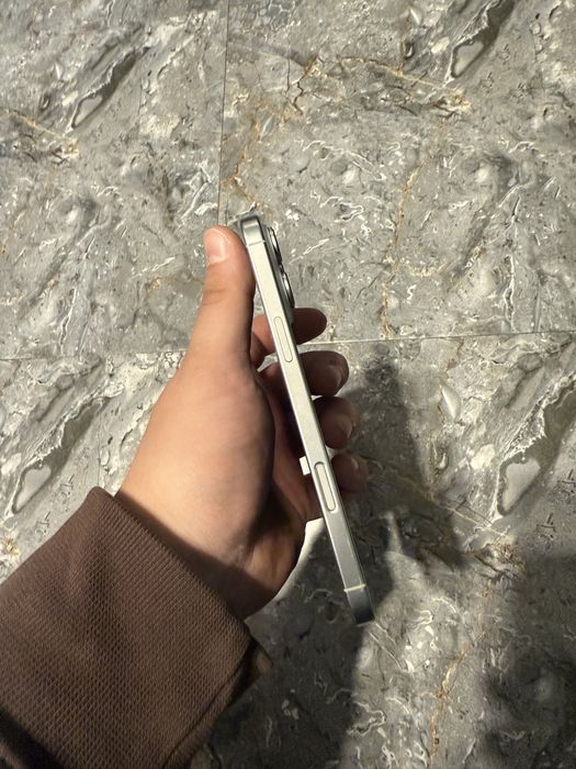 Продам iphone 16 pro max 1tb