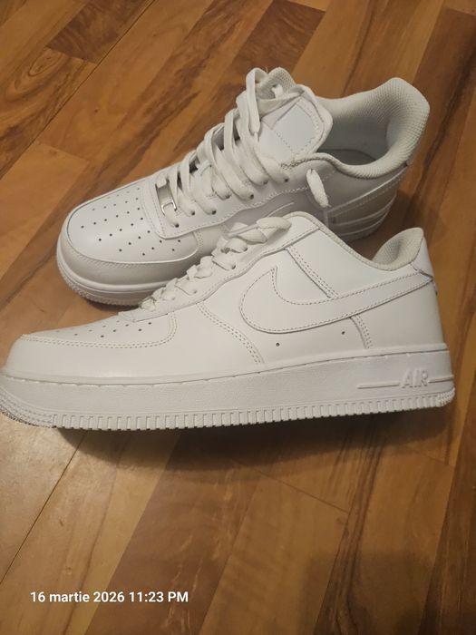Adidasi Air Force 1 nr.44