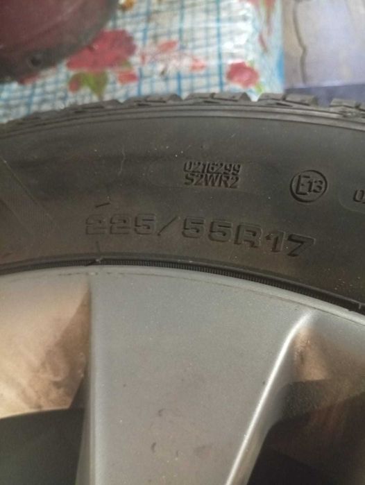 De vanzare roți F 10