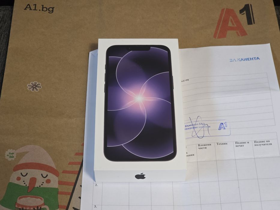 ЗАПЕЧАТАН 256GB iPhone 17e Гаранция от A1 до 2028г. Black | Черен