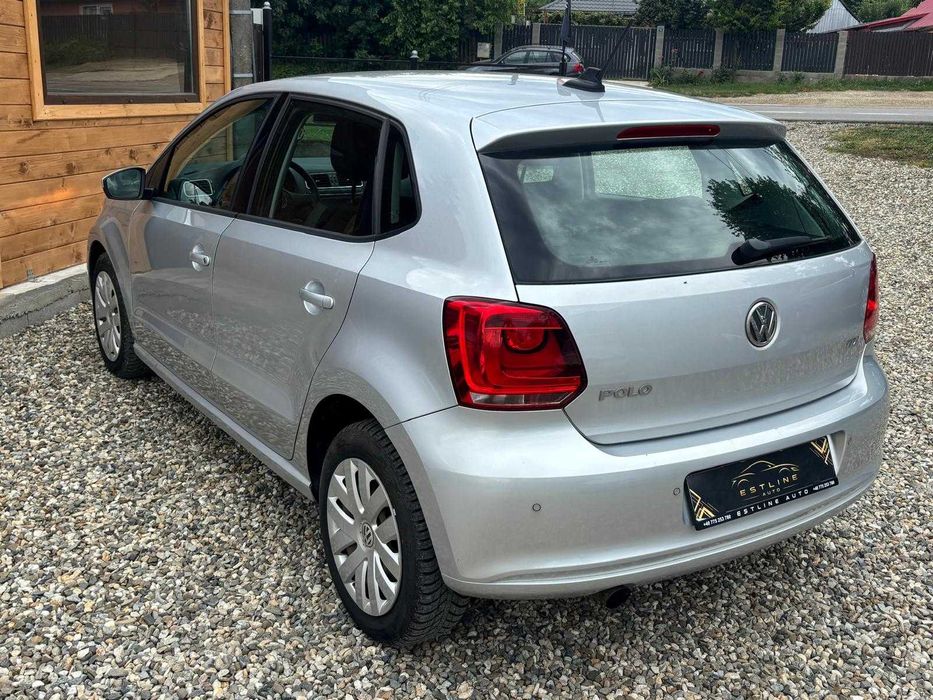 VOLKSWAGEN Polo 2011 — imagine 3