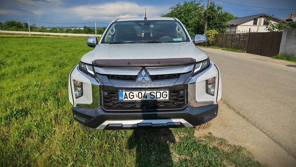 Mitsubishi L200 Vand Mitsubishi L200