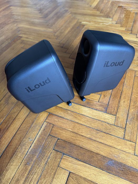 iLoud Micro Monitoare Studio (IK Multimedia)