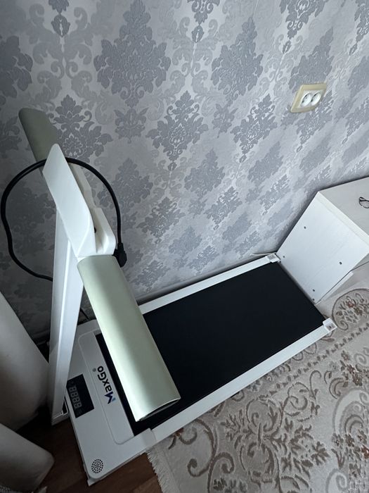 Продам беговую дорожку