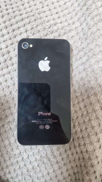 Айфон 4 в идеальном состоянии