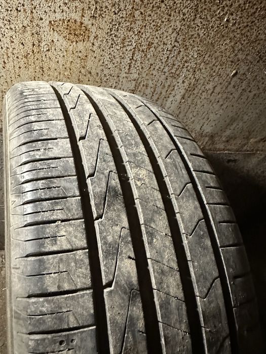 Покрышки летние hankook 235/45/18
