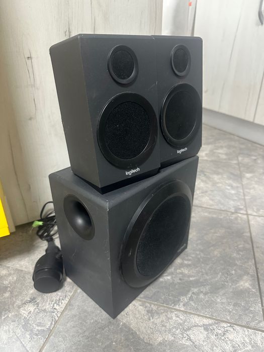 Тонколони , буфер 2+1 Logitech Z333  за компютър