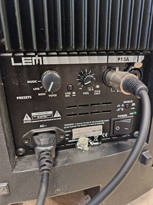 Behringer stație amplificare mixer și boxe active Lem