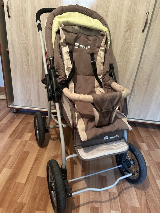 Прогулочная коляска фирмы Prego