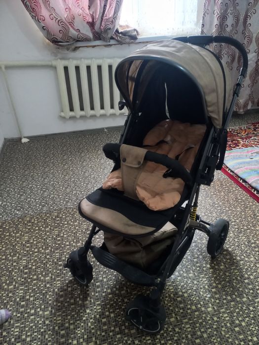 Каляска прогулкаға