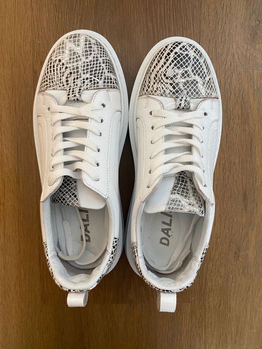 Дамски маратонки от естествена кожа