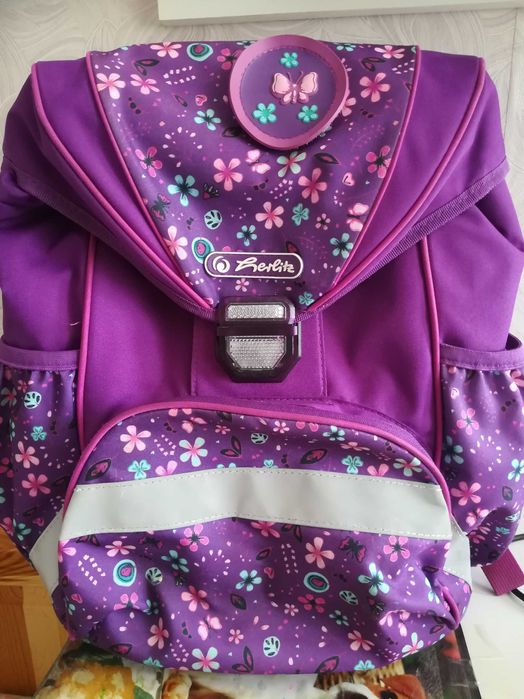 Herlitz Ultralight Ученическа ергономична раница Flowers