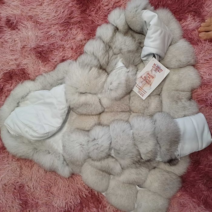 Geaca din vulpe polara si piele, produs nou cu eticheta, marime s