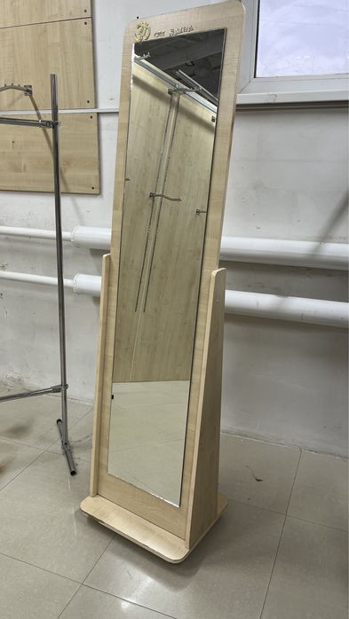 Зеркало продается