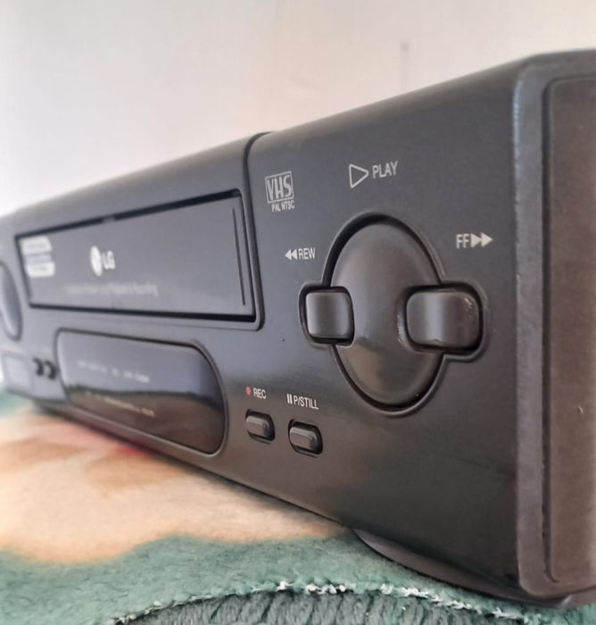 Продам DVD, видео магнитофон