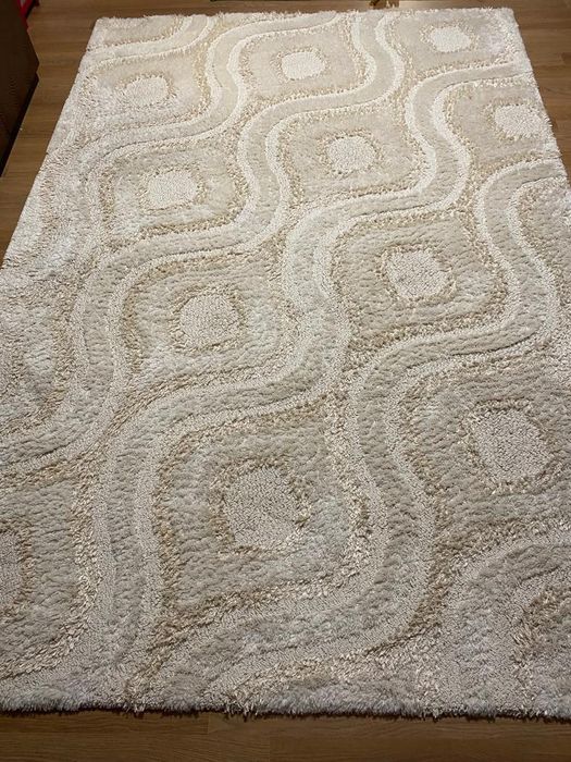 Продам ковер 2х3