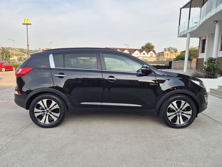 KIA Sportage 2012 — imagine 2