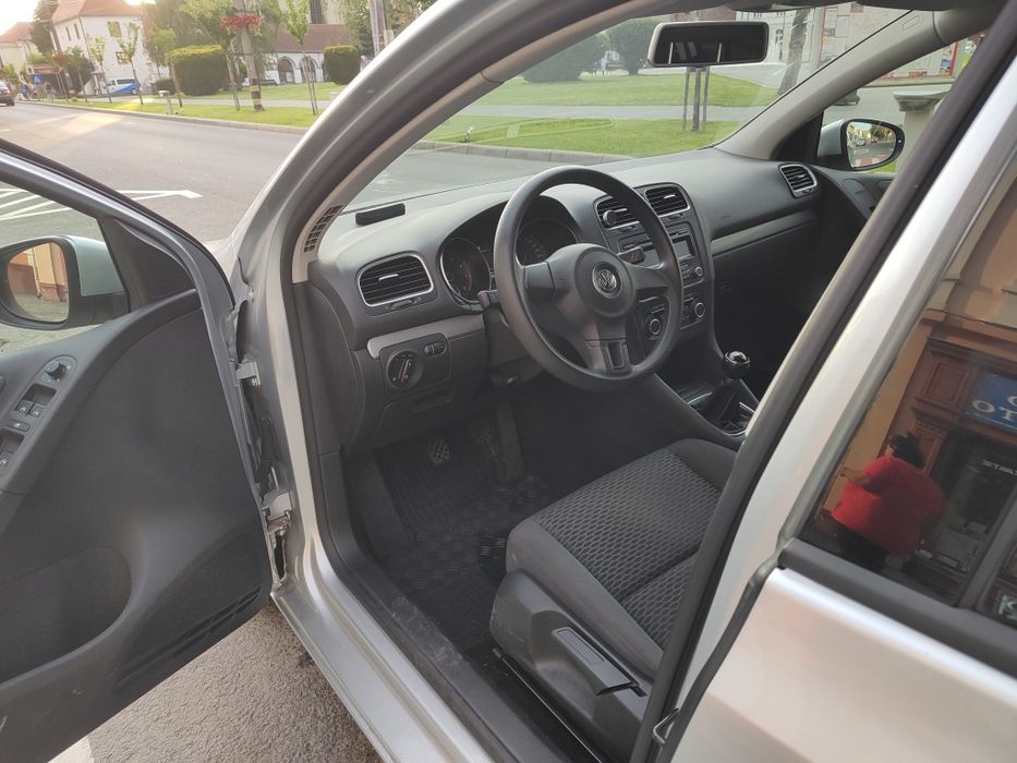 Volkswagen Golf 6 benzina 1390 cm3 MPI simplul din 2009