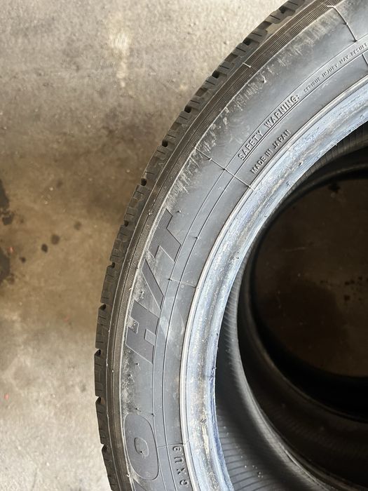 Шины фирмы  ToYo r22