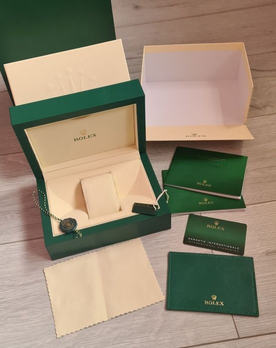 Oferta-Cutie-Ceas-Rolex-Model-2024-Calitate-Premium-Poze-Reale-Noua