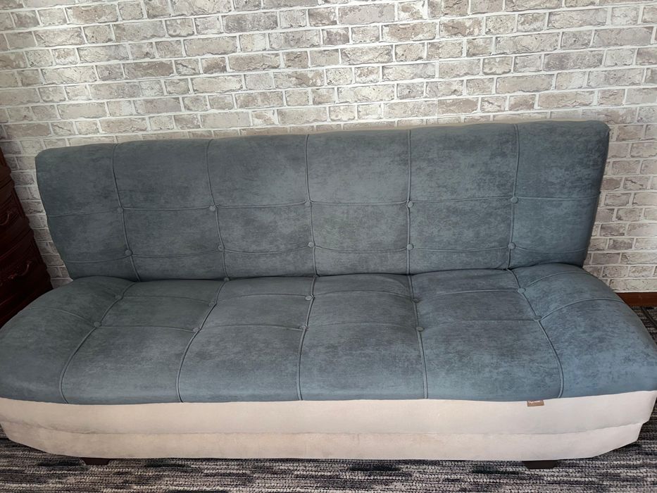 Продам диван в хорошем состоянии