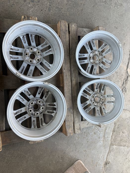 Jante aluminiu originale Nissan Juke Qashqai Xtrail sau Dacia Duster pe 17"