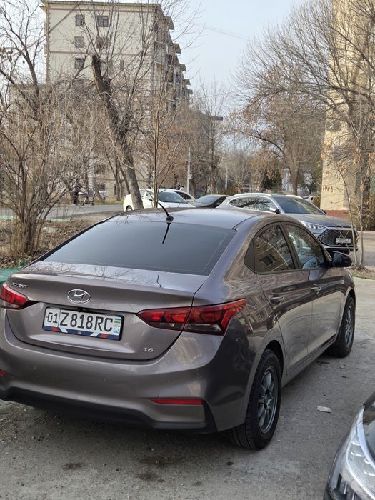 Hyundai accent 2020