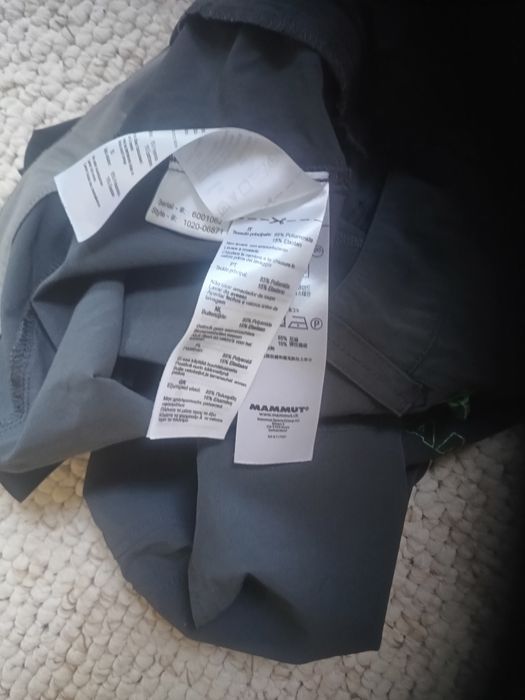 Pantaloni scurți Mammut