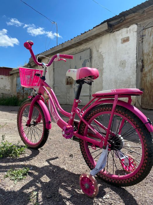 Продаю детский велосипед для девочки