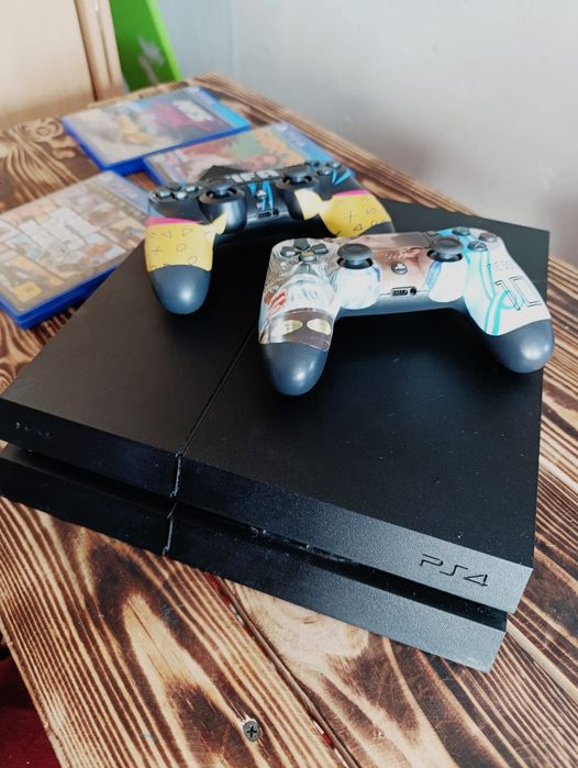 PlayStation 4 Срочно