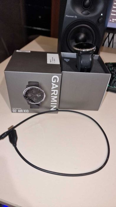 Garmin D2™ Air X10