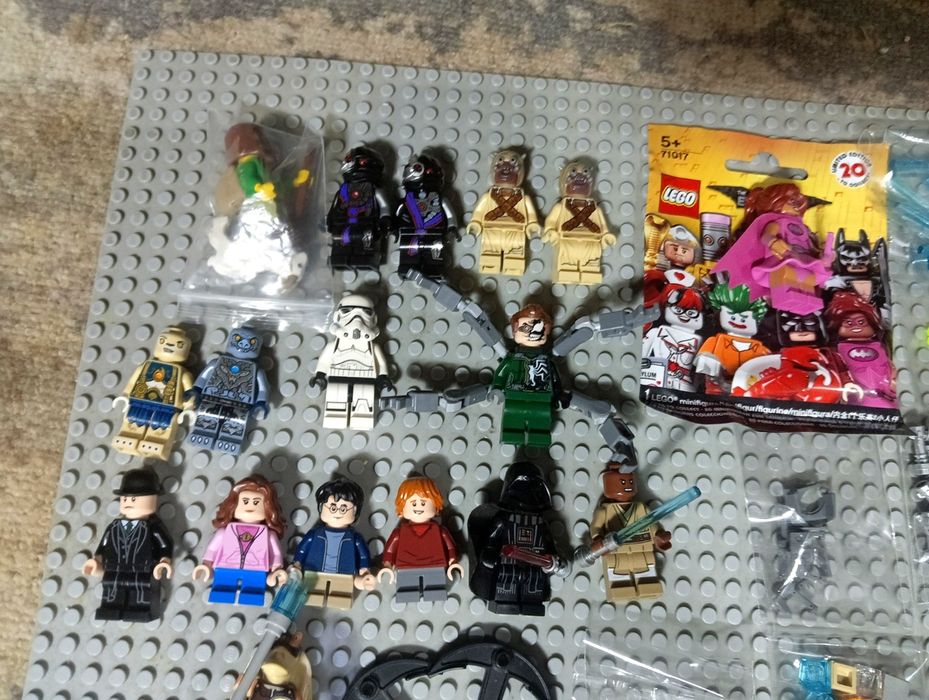 Лего Минифигурки