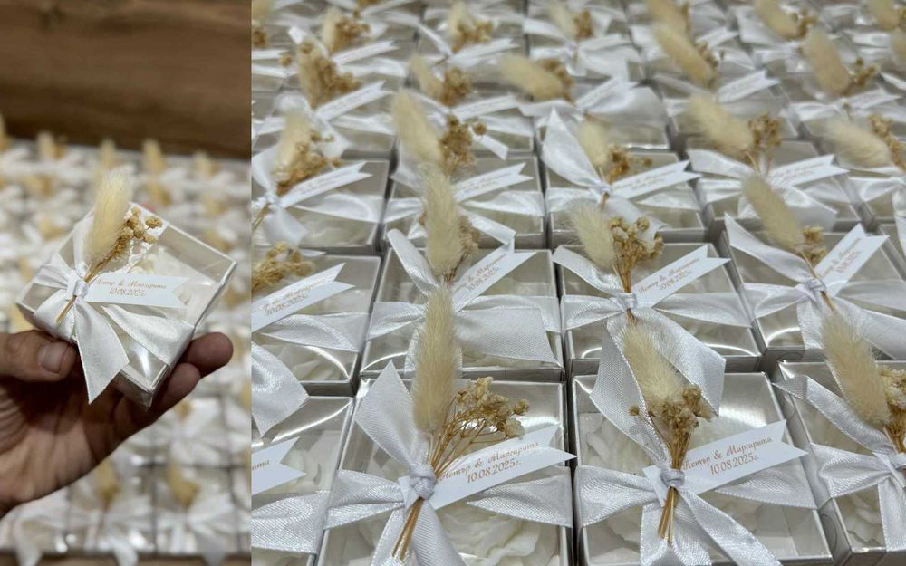 Подаръци за гости свещи божур за сватбa кръщениe рожден ден бал юбилей