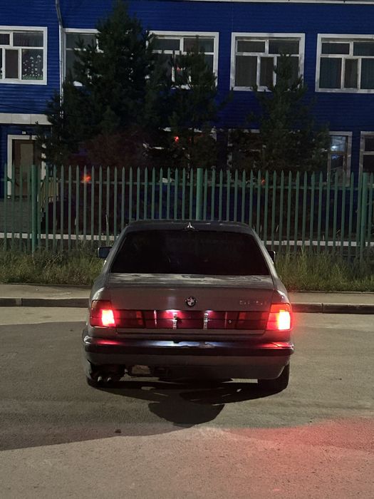BMW 525, E34 1991 года 2.5 без ванос