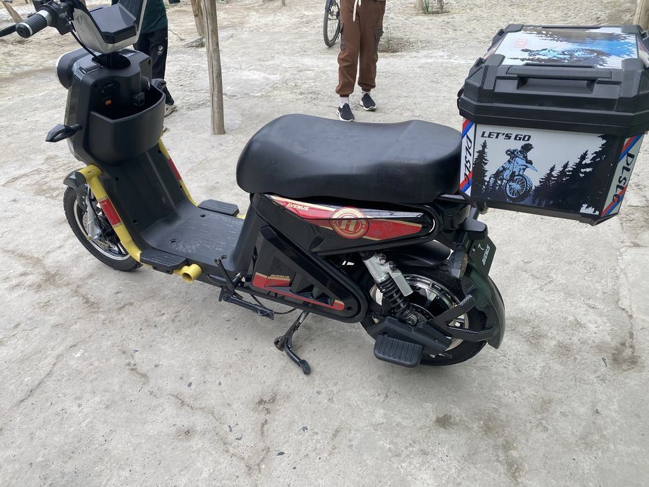 Skuter sotiladi faqat naqtga fargona,bagdod
