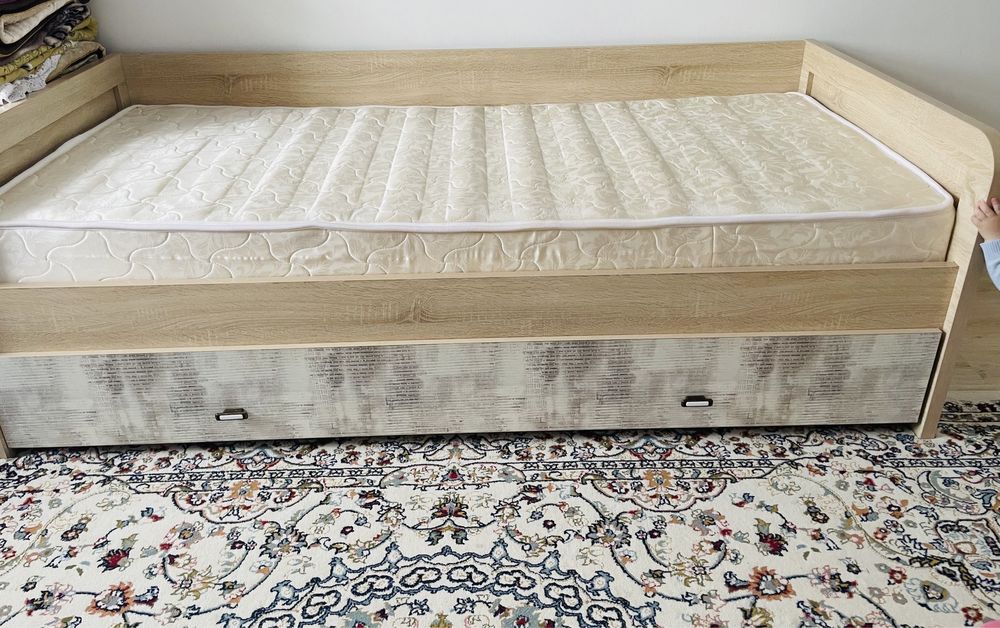 Детский кровать