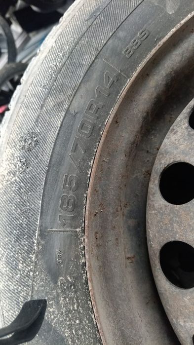 Диски с шинами на Митсубиси