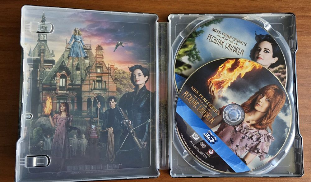 Vand steelbook Miss Peregrine's Home for Peculiar Children bluray 3D+2D , nou, neutilizat, editie Film Arena